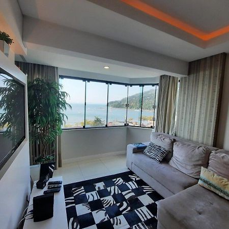 3 Suites Linda Vista Da Orla De Bc A 50M Da Praia - Somente Familiares Балнеариу-Камбориу Экстерьер фото